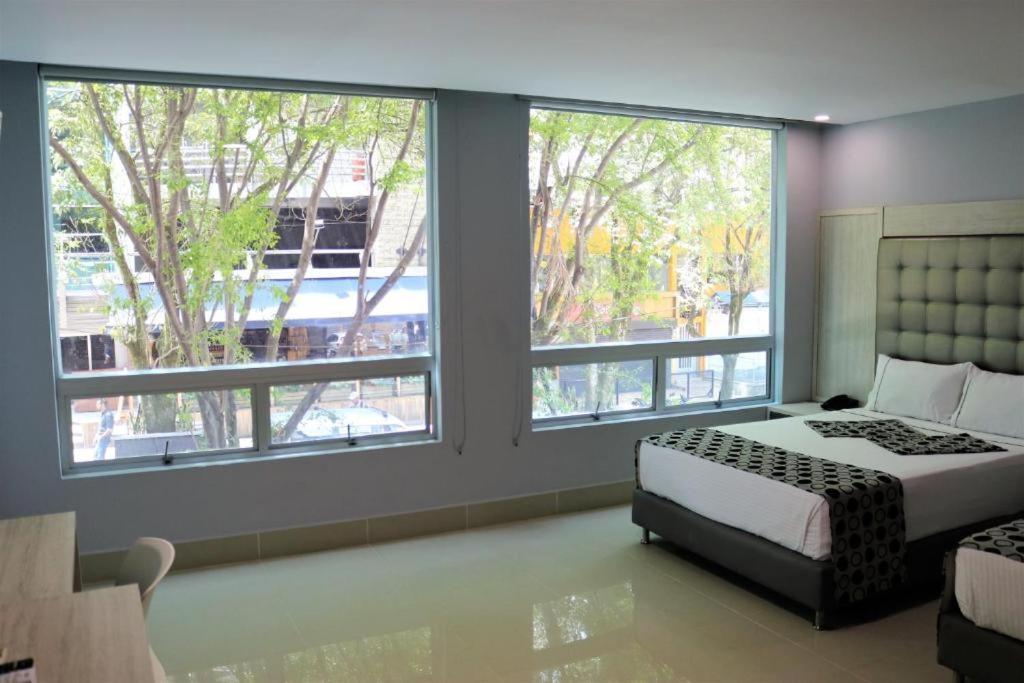 Hotel Lleras 10 Medellín Kültér fotó