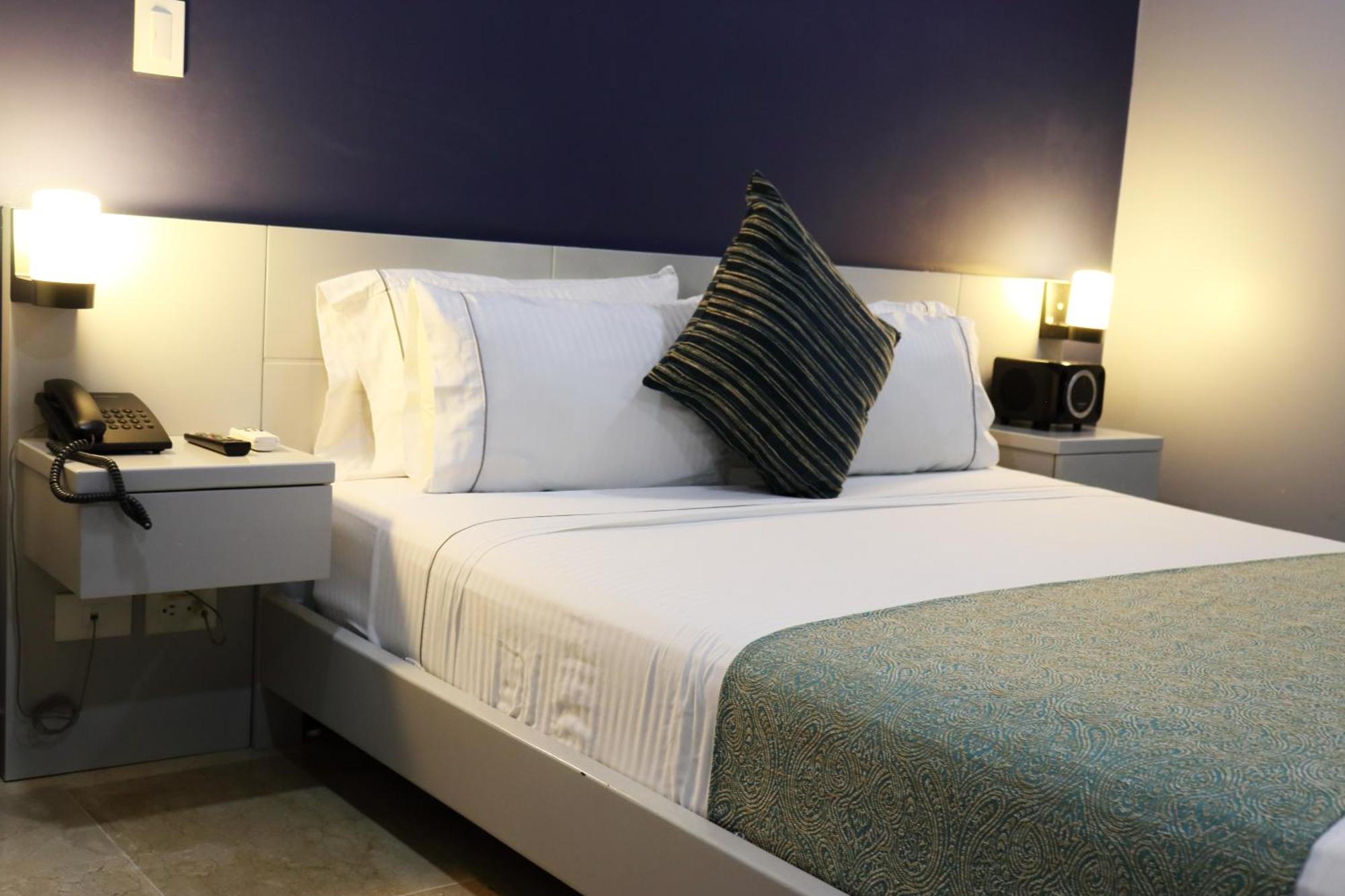 Hotel Lleras 10 Medellín Kültér fotó