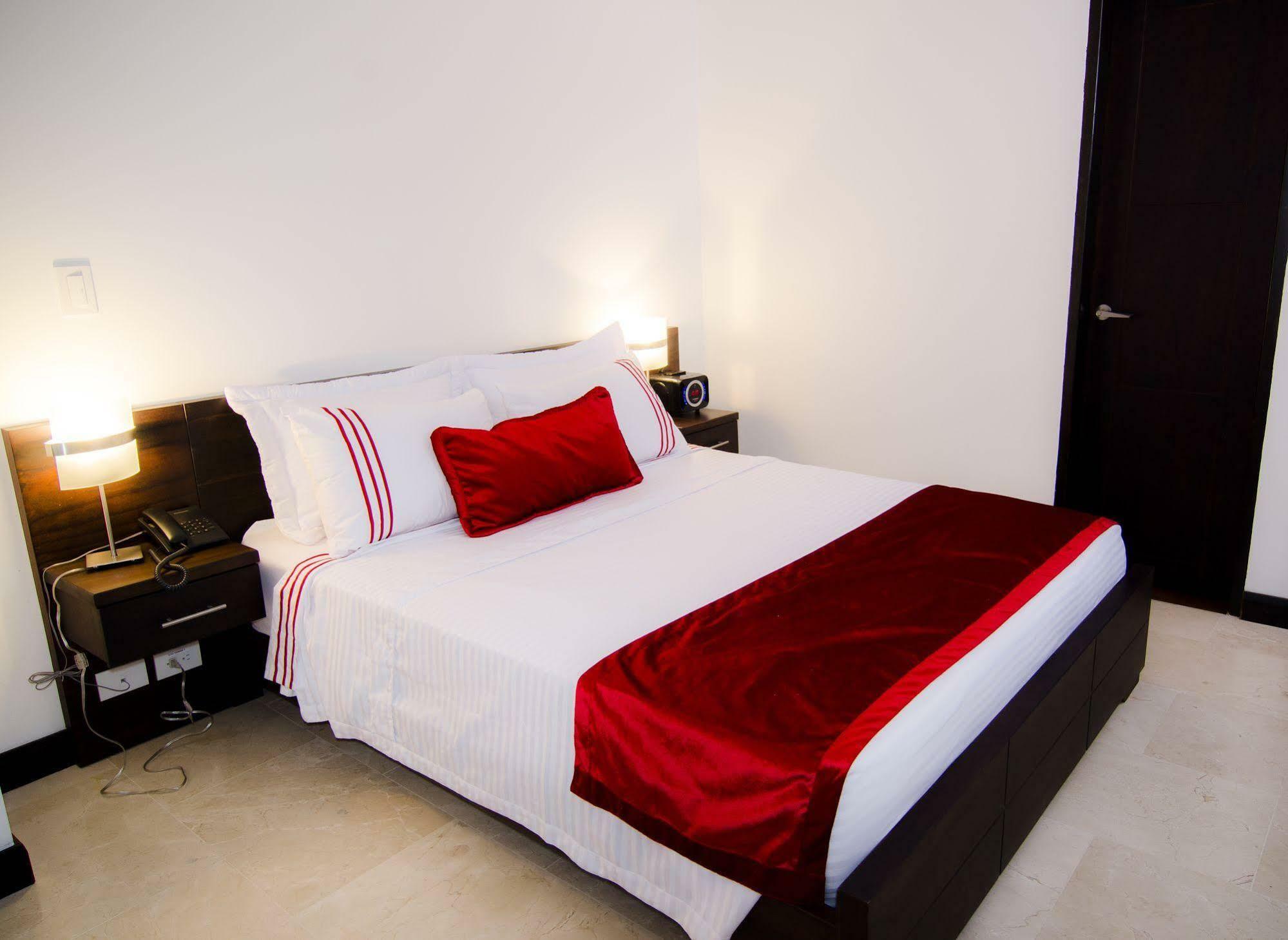 Hotel Lleras 10 Medellín Kültér fotó